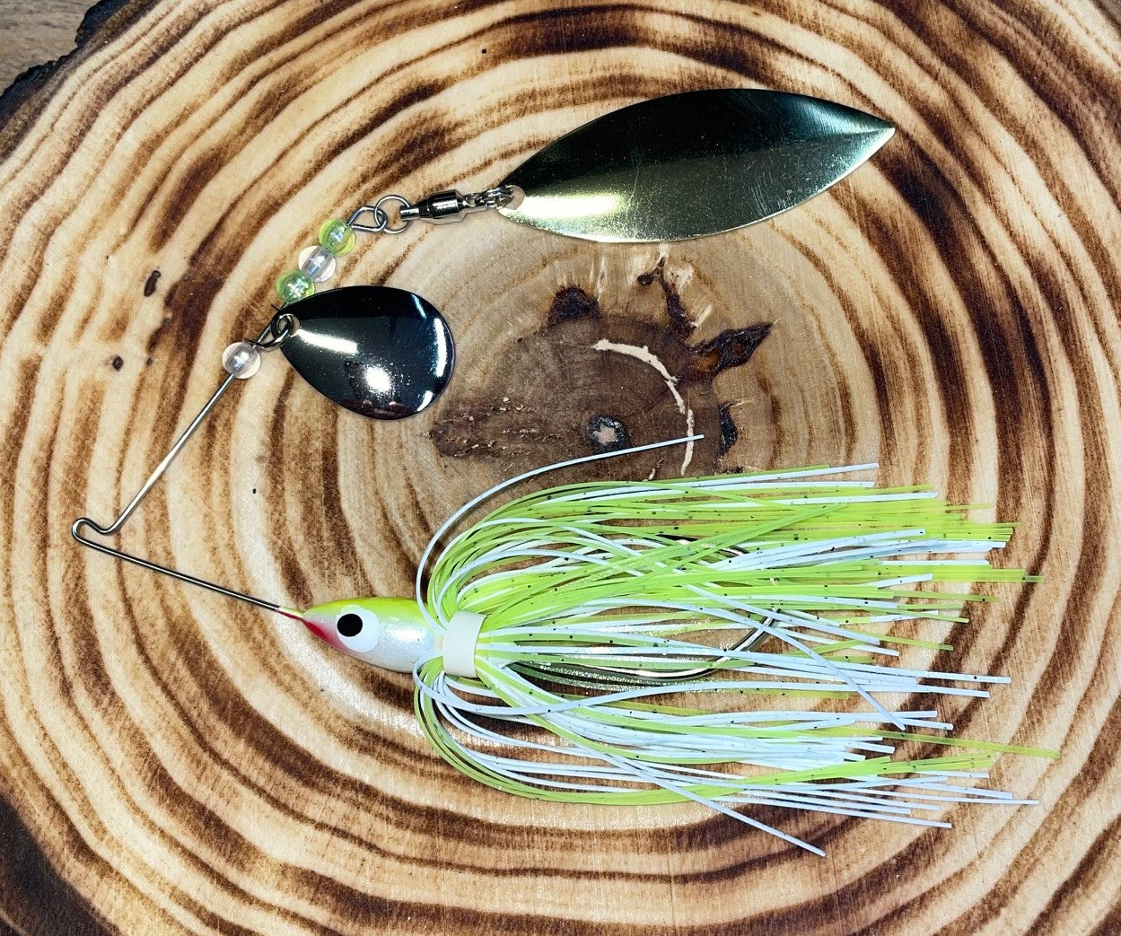 SPINNERBAIT- Chartreuse and White